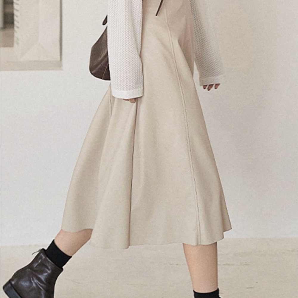 SHEIN Dazy PU High Waist Cream A-Line Skirt
